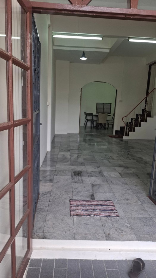 รูป ให้เช่าบ้านห้วยขวาง  ห่างจาก MRTสถานีห้วยขวาง 1กม. - รูปที่ 2/10