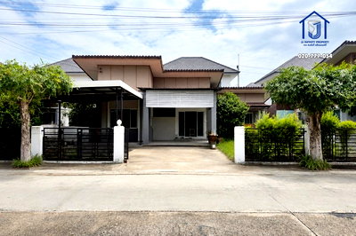 บ้านเดี่ยว ลำลูกกา ปทุมธานี : ขายบ้านเดี่ยว หมู่บ้านวี-อไลฟ์ ลำลูกกา คลอง 8 ถนนลำลูกกา ใกล้ทางด่วนวงแหวนกาญจนาฯ