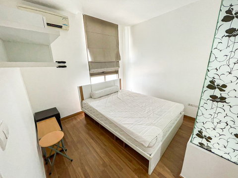 IDEO Mix Sukhumvit 103 | 🚝 Near BTS Udom Suk, prime location right next to the skytrain (0 meters). #MKT