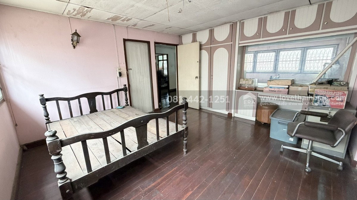รูป ขายบ้านเดี่ยว2ชั้น ซอยพัฒนาการ 61 หมู่บ้านเมืองทอง 2/2 ใกล้รถไฟฟ้า 2 สาย ราคาดีที่สุดในโครงการ เพียง 10 ล้านบาทเท่านั้น - รูปที่ 10/12