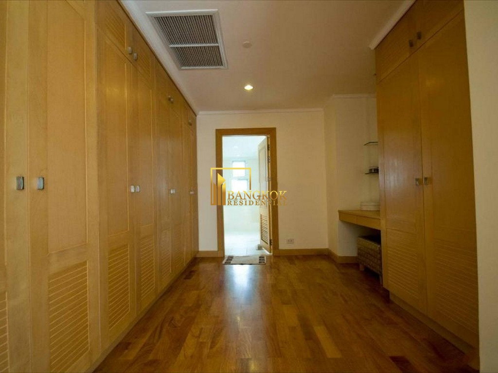 picture Very Spacious 4 Bedroom Apartment With Private Terrace - BR0346AP - 12/56