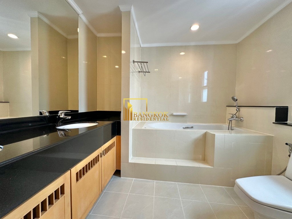 picture Very Spacious 4 Bedroom Apartment With Private Terrace - BR0346AP - 23/56
