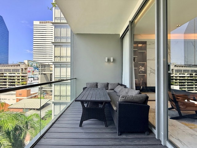 picture Domus | Gorgeous 3 Bedroom Luxury Condo in Asoke Area - BR17493CD - 4/44