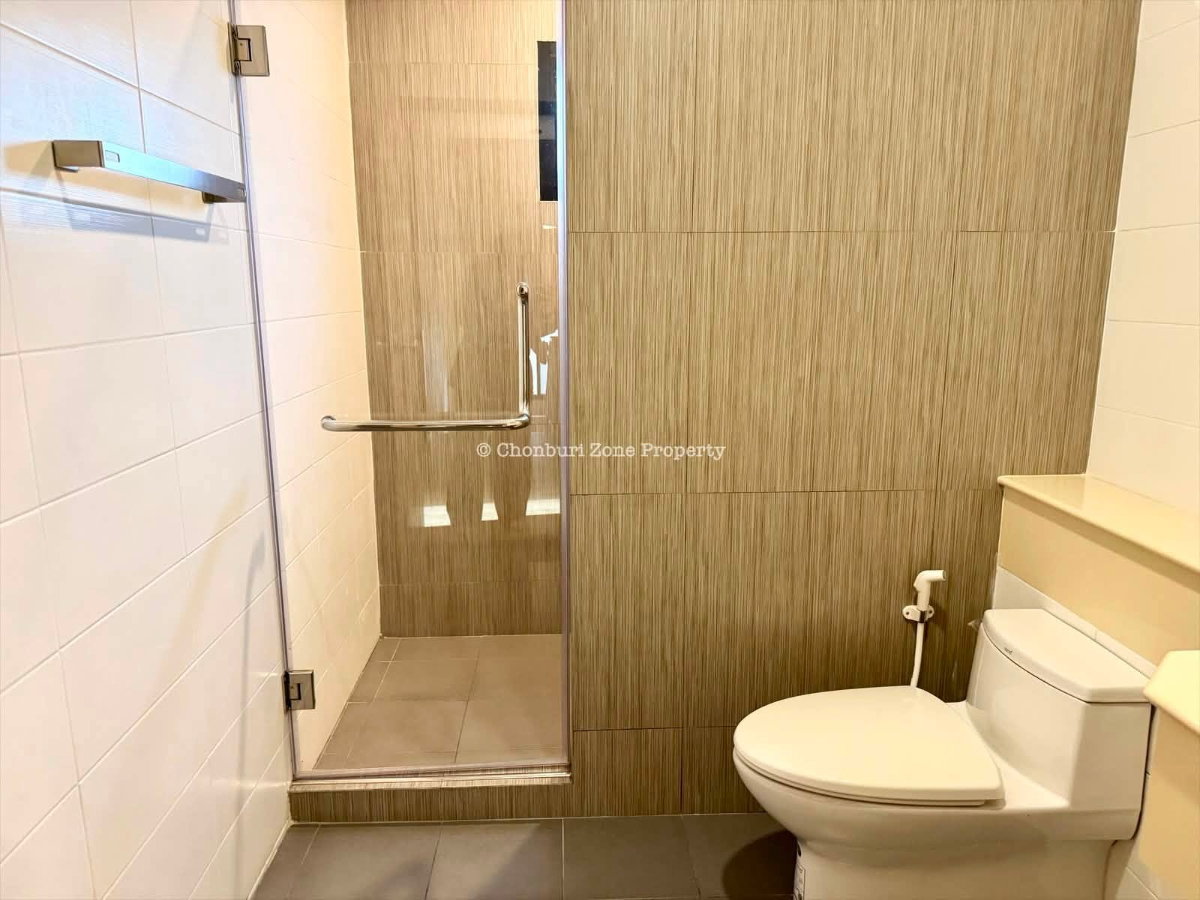 รูป ให้เช่าบ้านเดี่ยวสไตล์ญี่ปุ่นแท้ ม.ยูทาวน์ ใกล้ เจ ปาร์ค ศรีราชา - รูปที่ 34/34