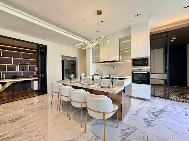 picture Domus | Gorgeous 3 Bedroom Luxury Condo in Asoke Area - BR17493CD - 6/44