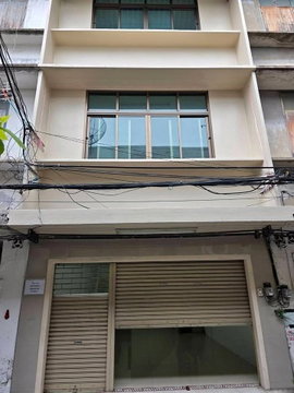 Sathorn, commercial building for rent, 3 floors, 3 bedrooms, 2 bathrooms, near BTS Surasak, 550 m., 11 sq m., usable area 130 sq m., suitable for