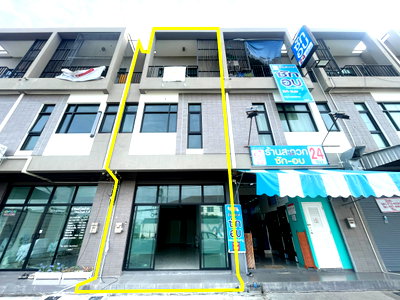 Home office for sale วิทยาลัยเทคนิคปทุมธานี : Selling with existing tenant. S-Gate Townhome, Bangkok-Pathum Thani, roadside location, Soi Wat Nong Prong.