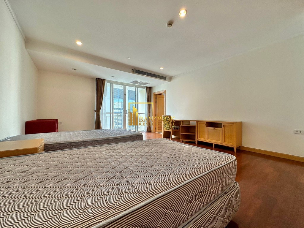picture Very Spacious 4 Bedroom Apartment With Private Terrace - BR0346AP - 27/56