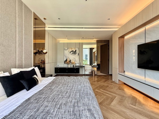 picture Domus | Gorgeous 3 Bedroom Luxury Condo in Asoke Area - BR17493CD - 15/44