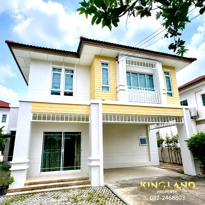 บ้านเดี่ยวให้เช่า : ให้เช่าบ้านเดี่ยว   68 ตรว. ใกล้ซาฟารี รร.สาธิตพัฒนา จอดรถในบ้านได้ถึง 4 คัน มี 3 นอน 3 น้ำ ซอยหทัยราษฏร์39 เฟอร์นิเจอร์ครบ ใกล้แฟชั่นไอส์แลนด์