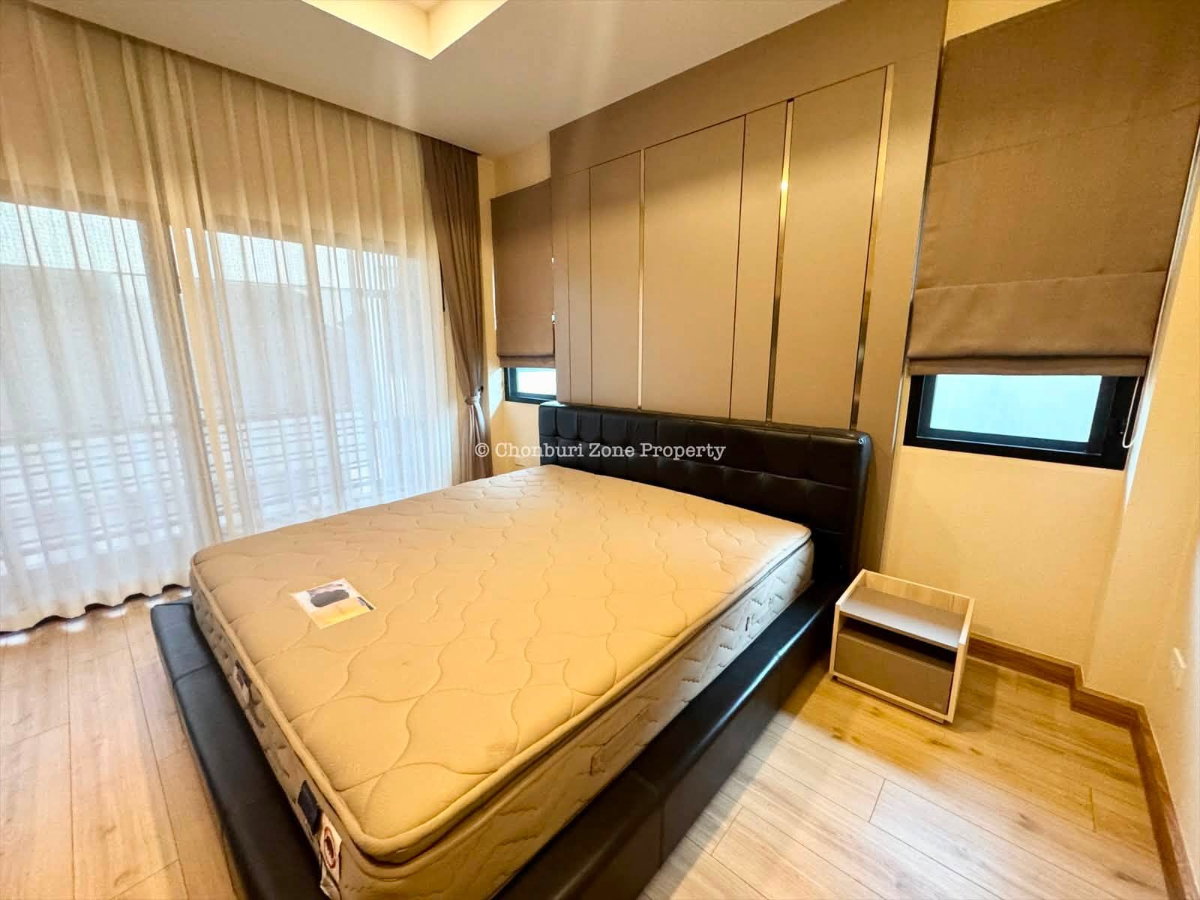 รูป ให้เช่าบ้านเดี่ยวสไตล์ญี่ปุ่นแท้ ม.ยูทาวน์ ใกล้ เจ ปาร์ค ศรีราชา - รูปที่ 24/34