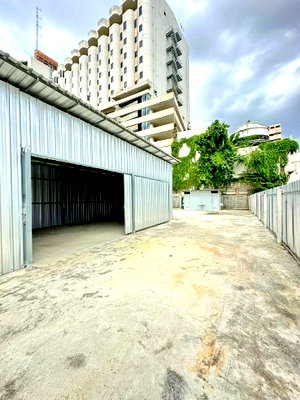 Factory for rent โลตัสเอ็กเพลส(สุทธิสาร) : Phra Pathom Chedi 1.16 km. Land for rent 126 sq m. Lotus Nakhon Pathom 540 m. with warehouse, near Sanam Chandra Palace 1.1 km.