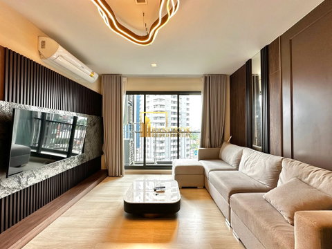 Life One Wireless | Desirable 2 Bedroom Luxury Condo in Phloen Chit - BR19042CD