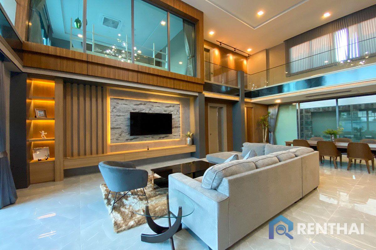 รูป บ้านที่ผสานการออกแบบอันหรูหรา พื้นที่ใช้สอยขนาดใหญ่ และความสะดวกสบายในการอยู่อาศัยไ - รูปที่ 24/25