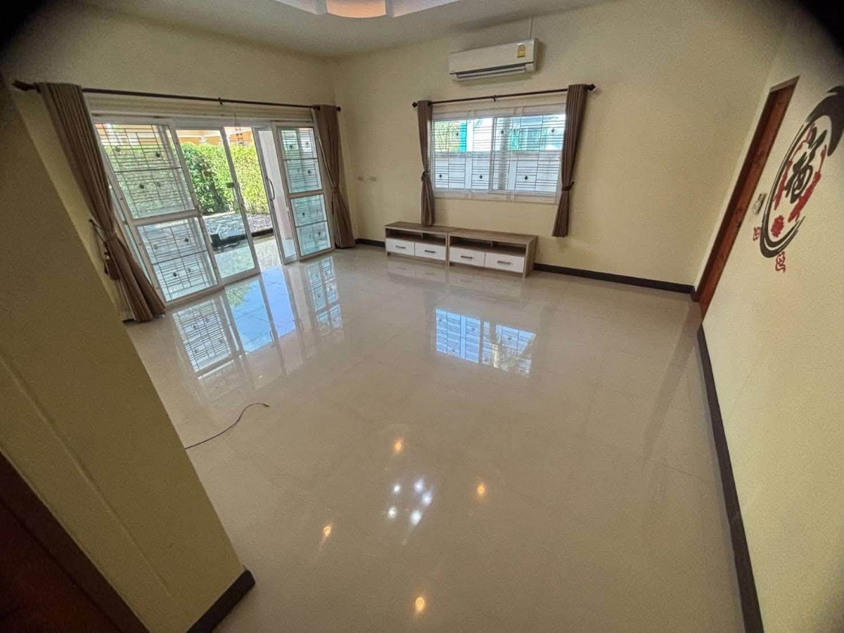 รูป ให้เช่าบ้านเดี่ยว ม.ตะวันวิลล์ หนองระลอก บ้านค่าย ระยอง - รูปที่ 13/14