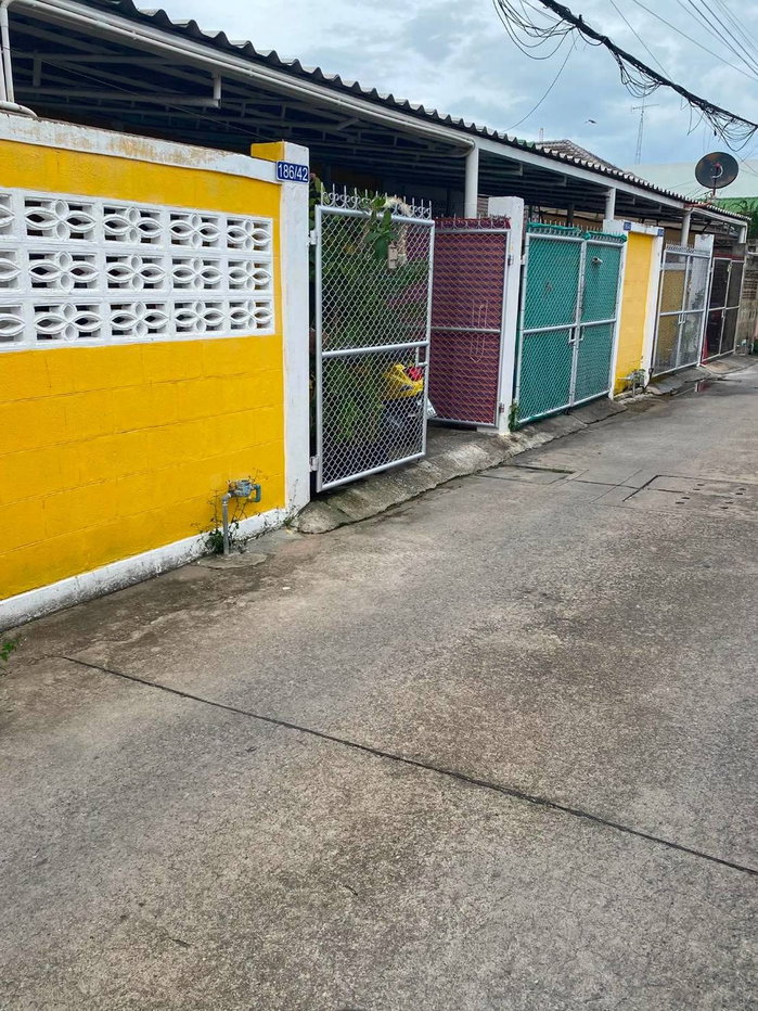 รูป ขาย ที่ดินพร้อมห้องแถวชั้นเดียว 8 หลัง 0-1-76.8 ไร่ อ.หัวหิน จ.ประจวบฯ - รูปที่ 2/7