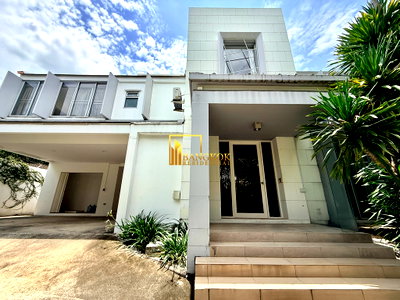 เช่าบ้านเดี่ยว ถนนเพชรบุรี กรุงเทพฯ : Delightful 4 Bedroom Pool Villa in Soi Soonvijai Area - BR8131SH