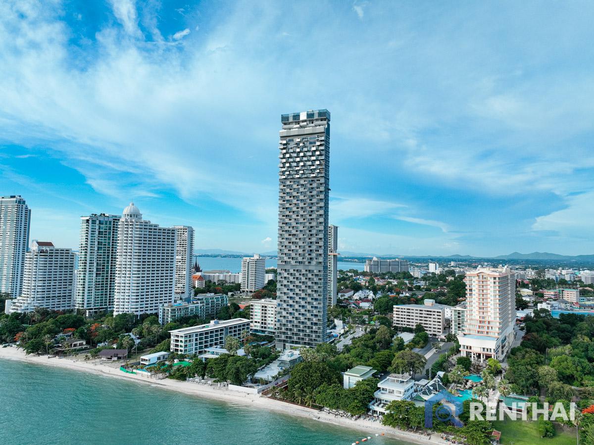 รูป สัมผัสการใช้ชีวิตเหนือเส้นขอบฟ้าที่ Arom Wongamat - รูปที่ 21/25
