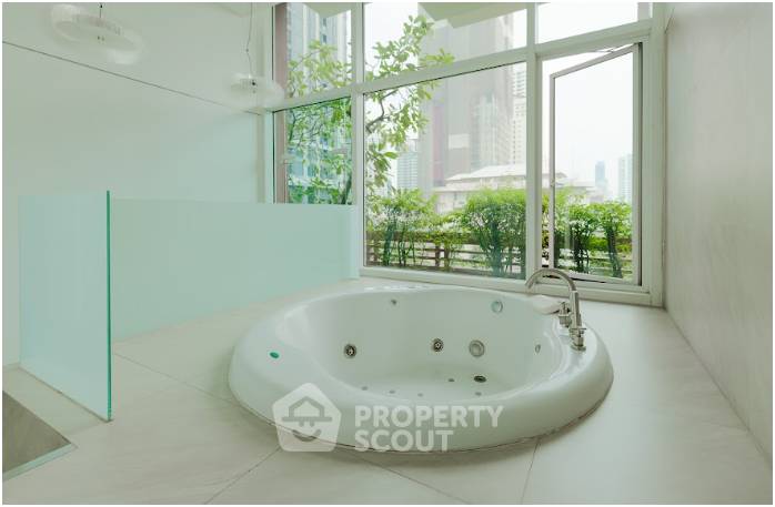 รูป คอนโด 3 ห้องนอน ในโครงการ Fullerton Sukhumvit ใกล้ BTS เอกมัย 400 ม. 📍 (ID 3121224) - รูปที่ 3/9