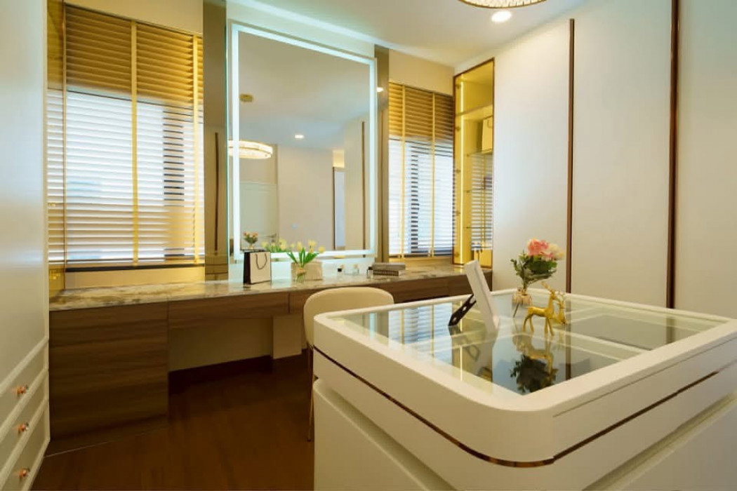 รูป ให้ เช่า Luxury Pool Villa พร้อมสระว่ายน้ำส่วนตัว !! The City บางนา ใกล้ Mega Bangna 351 ตรม 4 นอน - รูปที่ 5/12