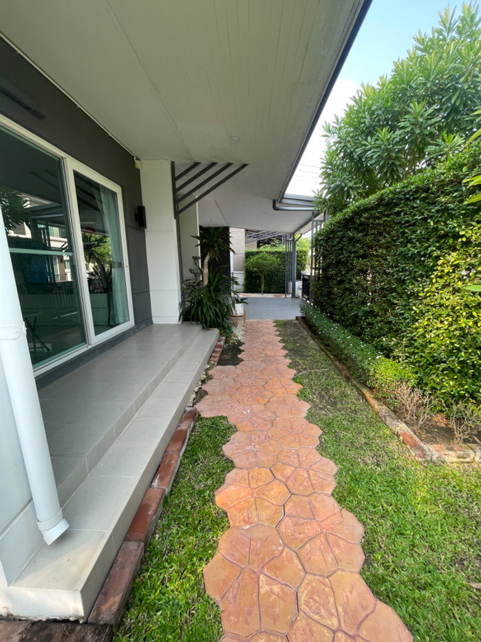 รูป ขายบ้านเดี่ยวมือสอง สภาพดี ตกแต่งครบพร้อมเฟอร์นิเจอร์ - รูปที่ 11/32