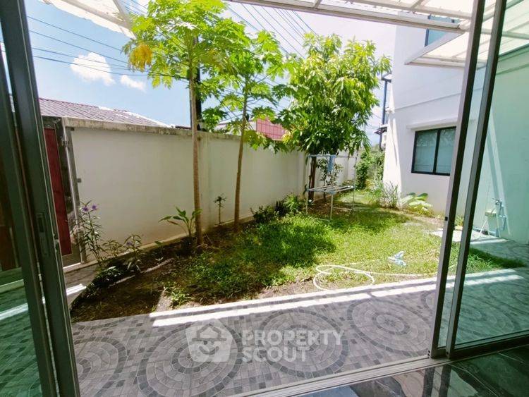picture Pet-Friendly 4-BR House For Sale, Tharnthong Villa (Soi 15), Wichit (ID 3123697) - 3/6