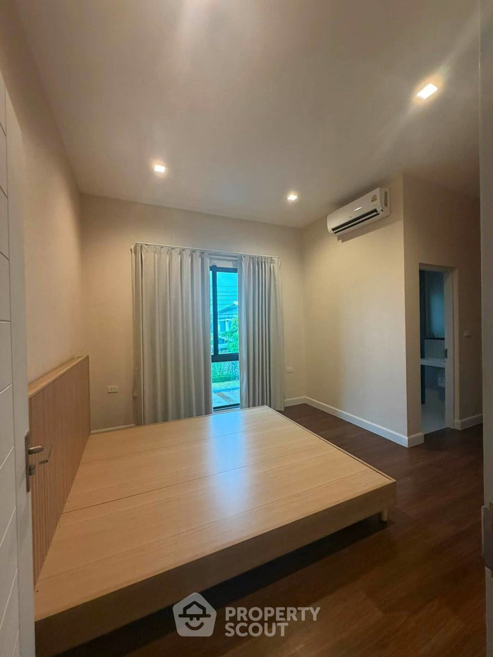 รูป บ้าน 3 ห้องนอน 232 ตร.ม. ในโครงการ Bangkok Boulevard Bangna - Srinakarin (ID 3126763) - รูปที่ 11/13