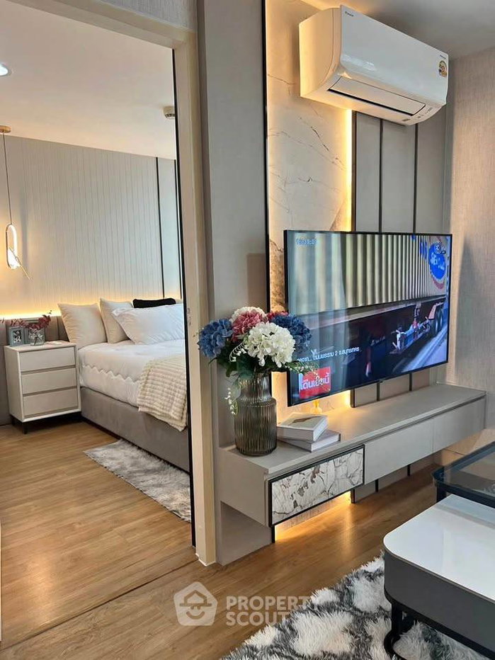 picture 1-BR Condo At The Kris Ratchada 17, 400m To MRT Sutthisan (ID 3109439) - 2/7
