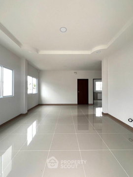 บ้าน 4 ห้องนอน สำหรับขาย บ้านเลี้ยงสัตว์ได้ โครงการสุขสมฤทัย ใกล้ยางเนิ้ง (ID 3119911)