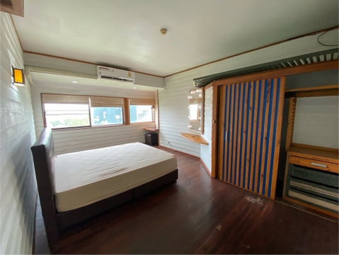 P-55430 Urgent! Condo for rent 5th Fl. Baan On Nut Sukhumvit 77 1Bed 80 sq.m. Pool View near BTS On Nut Line ID: @easythaihome 085-592-2897