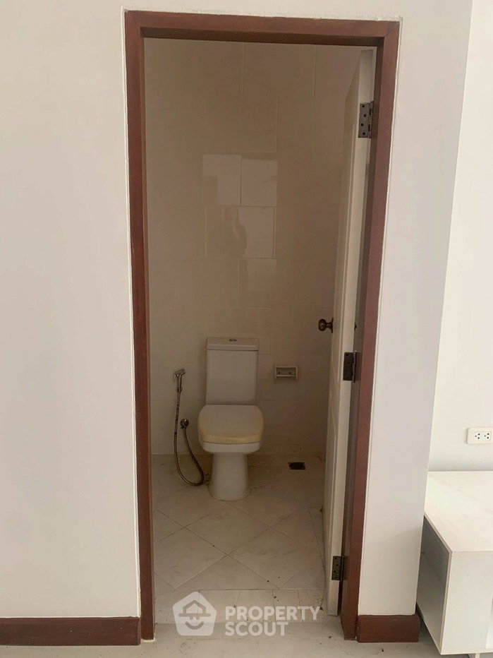 รูป คอนโด 1 ห้องนอน ใน Ease Ratchada Condominium ชั้น 7 เขตจันทรเกษม (ID 3116196) - รูปที่ 3/8