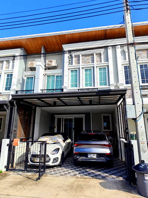 ทาวน์โฮม สถานีขนส่งกรุงเทพฯ (สายใต้ใหม่) : ขายทาว์นโฮม โกลเด้นทาวน์  ศิริราช-ราชพฤกษ์  19.2 ตร.ว 2 ชั้น  4 นอน 3 น้ำ 2 จอด ใกล้รถไฟฟ้า MRT สถานีไฟฉาย