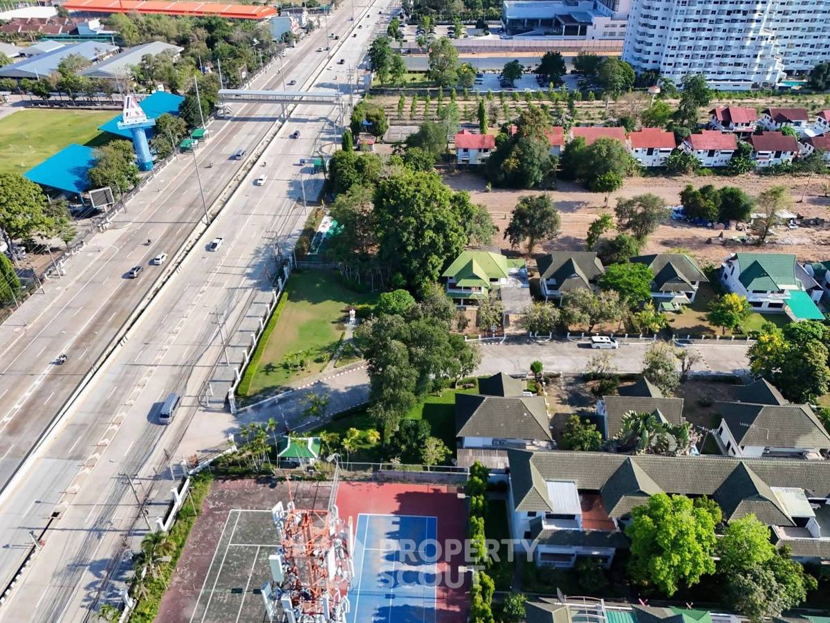 รูป คอนโด 3 ห้องนอน  Pet-Friendly ที่บ้านสมประสงค์ ใกล้สัตหีบ (ID 2851939) - รูปที่ 23/24