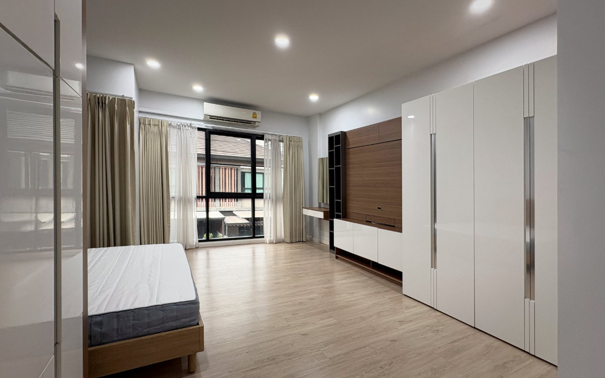 รูป 🏡พร้อมอยู่! ทาวน์เฮาส์ 2 ห้องนอนติดสวนหลวง✅เฟอร์นิเจอร์✅สัตว์เลี้ยง - รูปที่ 7/20