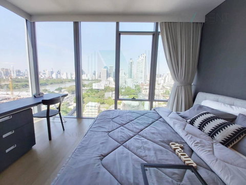 🚩Best room!🚩 ให้เช่าคอนโด ไซมิส เอ๊กซ์คลูซีพ ควีนส์ อาคาร 1 ชั้น 16 2 ห้องนอน ขนาด 75.00 ตรม ใกล้ โรงเรียนอักษรานานาชาติ