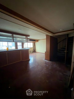 High-Floor 1-BR Thonglor Tower Condominium Near BTS Thong Lor (ID 3129284)