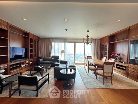 คอนโด 3 ห้องนอน 150 ตร.ม. ที่ D.S. Tower 2 สุขุมวิท 39 ใกล้ MRT สุขุมวิท (ID 2152012)