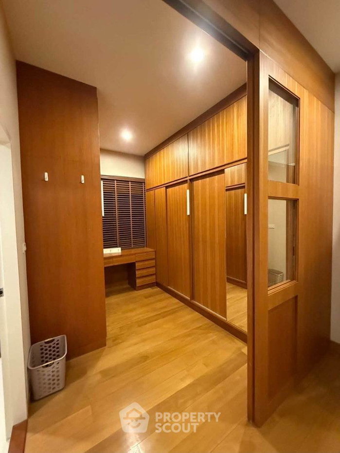 รูป บ้านให้เช่า 3 ห้องนอน The City สุขุมวิท-บางนา ใกล้ BTS บางนา (ID 3128481) - รูปที่ 9/13