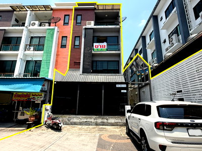 Shophouses for sale Ramkhamhaeng University 2 : For sale: 4-story corner home office with a wide frontage, located 150 meters from the Kanchanaphisek Outer Ring Road (East), Prawet, Bangkok.