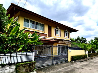 Houses for sale JAS green village - Kubon : 🔥 Detached House for Sale at The Toscana Wongwaen–Ramintra – Elegant 2-Storey Home in Ramintra
