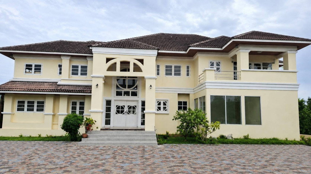 รูป ขายด่วน! บ้านใหญ่สวยมาก354 ตร.ว. หน้าทะเลสาบ กฤษดานคร 30 เทพารักษ์ แปลงหายาก! - รูปที่ 1/12
