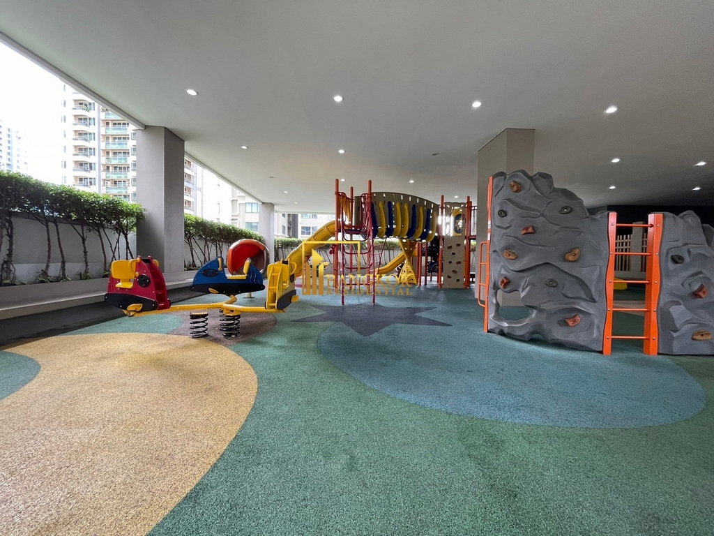 รูป Charming 3 Bedroom Apartment For Rent in Phrom Phong Area - BR0071AP - รูปที่ 42/47