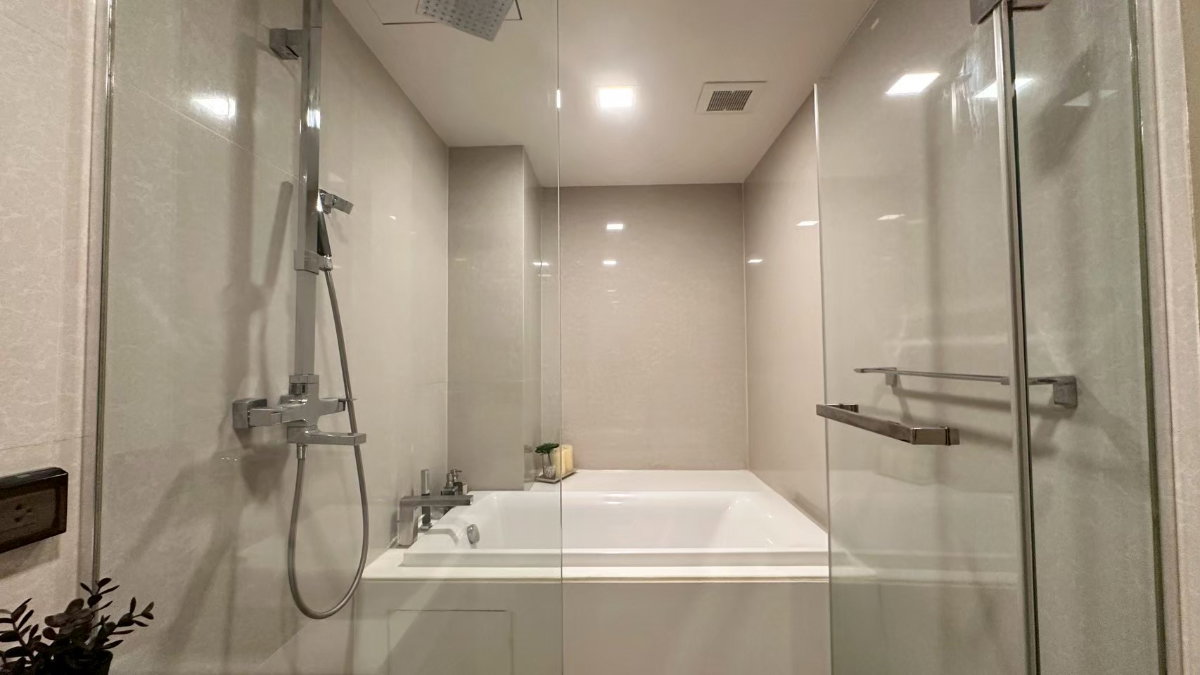 picture Condo for rent Liv@49 Monthly 52,000 thb. - 20/21
