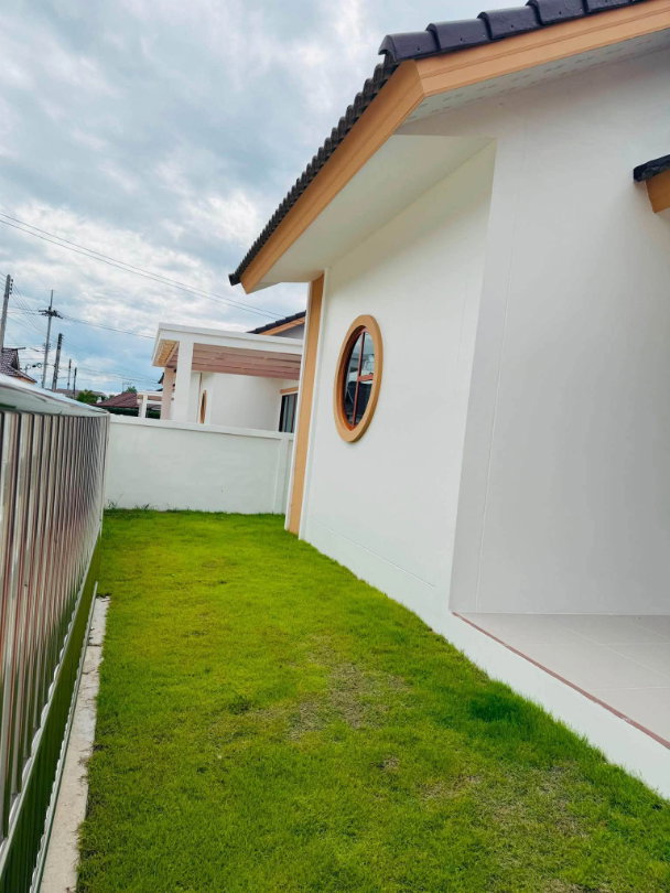 รูป 🏡ขายด่วน! บ้านเดี่ยวสไตล์ Muji สร้างใหม่ พร้อมโซล่าเซลล์ ทำเลสันผักหวาน-หางดง 2.29 ล้าน 📞063-6649056 - รูปที่ 5/23