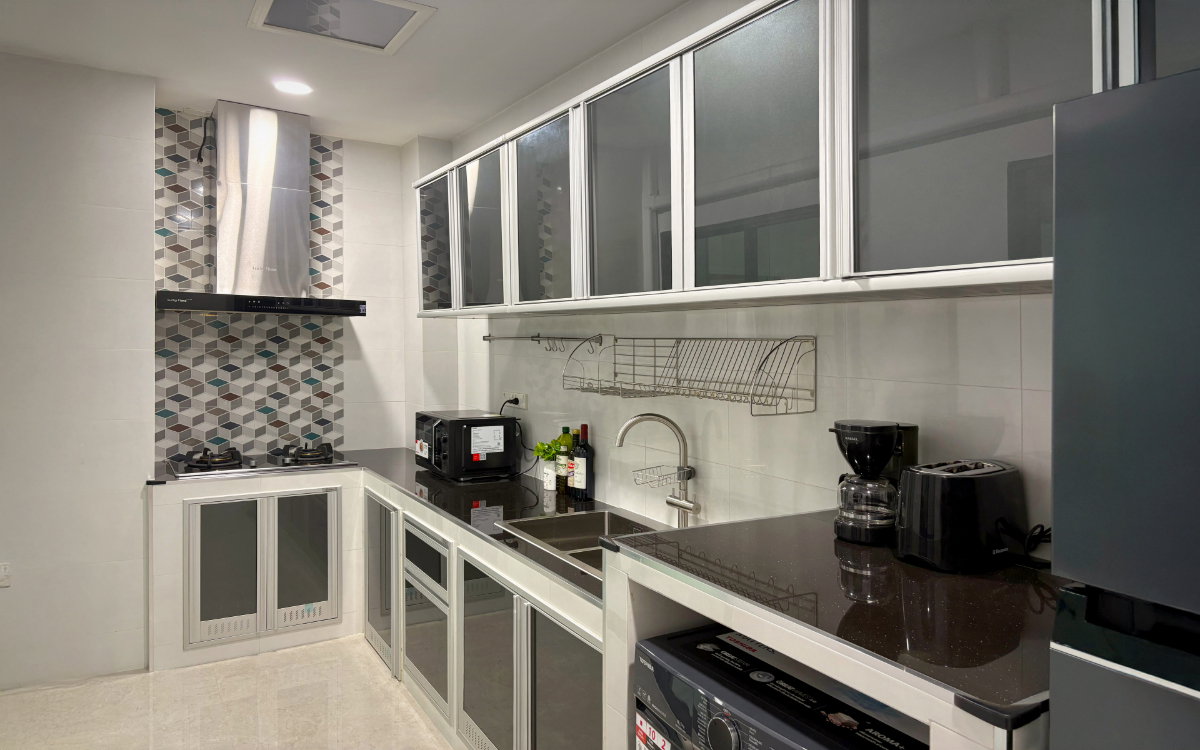 รูป 🏡พร้อมอยู่! ทาวน์เฮาส์ 2 ห้องนอนติดสวนหลวง✅เฟอร์นิเจอร์✅สัตว์เลี้ยง - รูปที่ 4/20