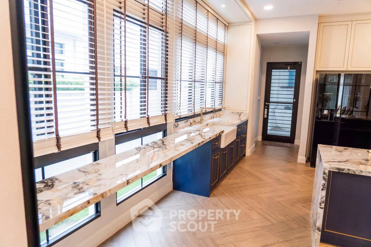 รูป บ้าน 5 ห้องนอน 449 ตร.ม. ใน Nantawan Rama 9 - New Krungthep Kreetha (ID 3128498) - รูปที่ 9/22