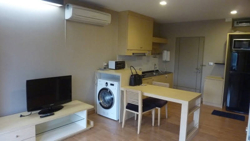 รูป คอนโดให้เช่า :Tree Condo Sukhumvit 52 ทรี คอนโด สุขุมวิท 52 (( BTS onnut )) MK-02 line @livingbkk - รูปที่ 11/11