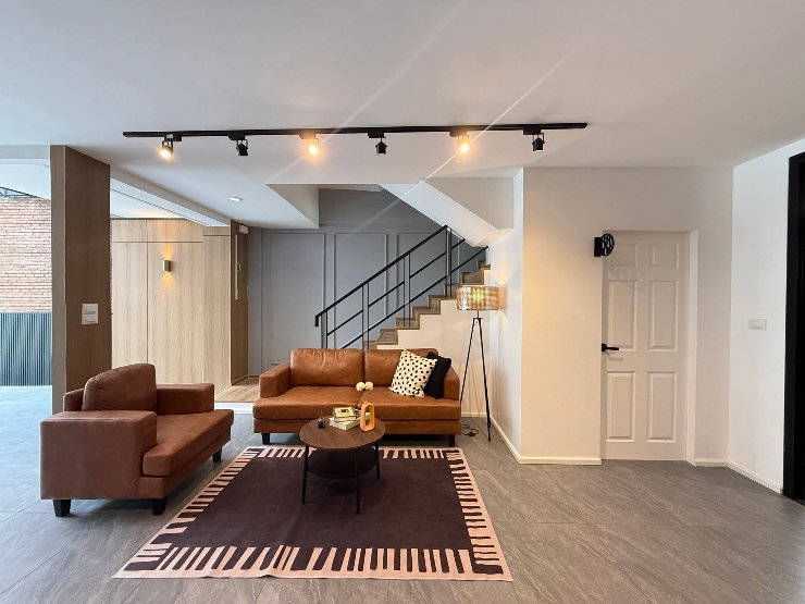 รูป Garage House ทาวน์โฮม 3 ชั้น สไตล์ไม่ซ้ำใคร - รูปที่ 10/33