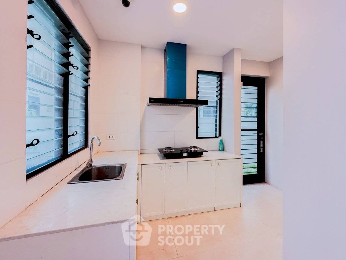 รูป บ้าน 5 ห้องนอน 449 ตร.ม. ใน Nantawan Rama 9 - New Krungthep Kreetha (ID 3128498) - รูปที่ 17/22