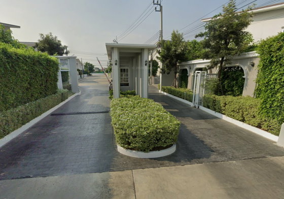รูป The Miracle Plus Petchkasem 63 Phase 3 - รูปที่ 2/3